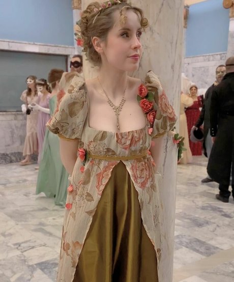 tall milf onlyfans sexy nude photo