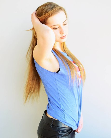 Raineemery star hd img