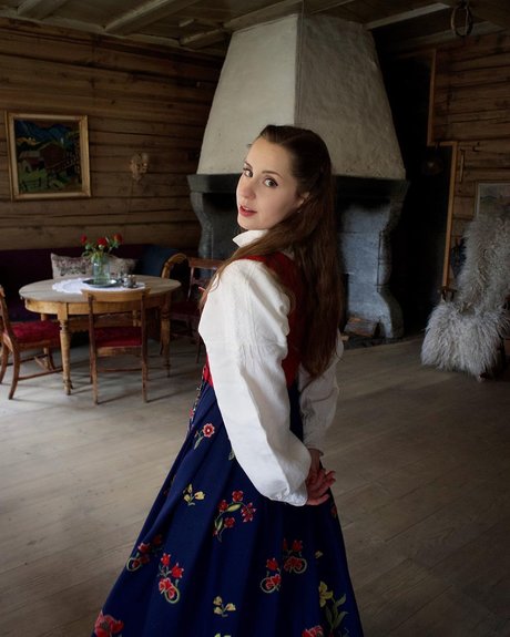 Raineemery Profile pic