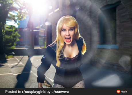 Raineemery sexy actress photo