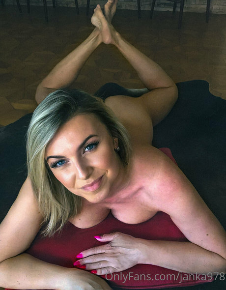 Janka978 sexy star pics