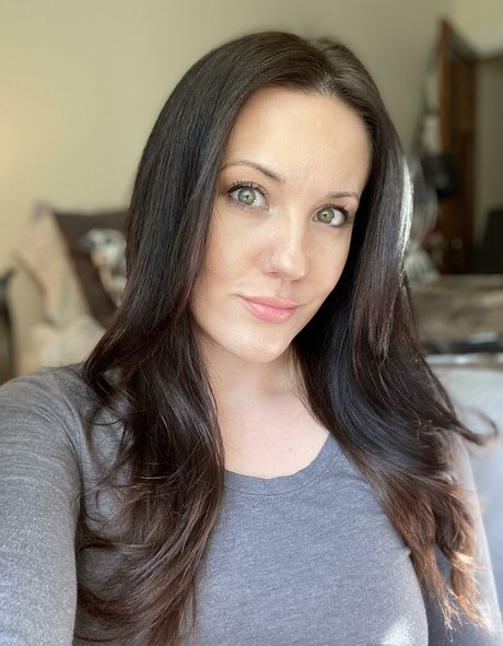 onegoodbumblebee high quality pornstar pics