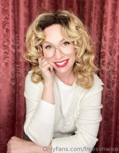 freesimwise pornstar perfect image