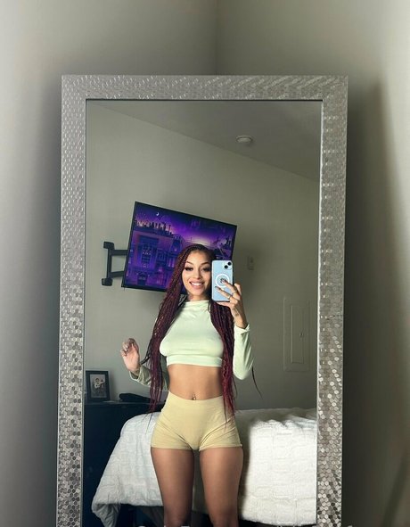 bigflexfargoo star perfect photos