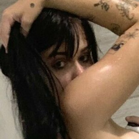 Clairebearr art model pics