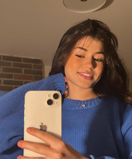 ava rxsee model nice image