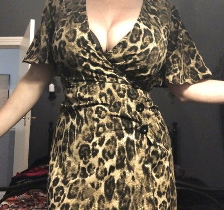 Laura Dawson model beautiful gallery