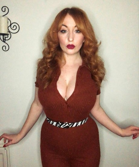 Laura Dawson pretty pornstar pics