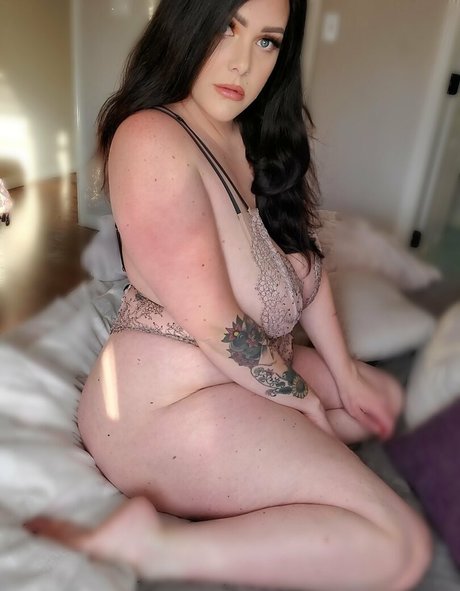 midnightxxxmoon sex model photo