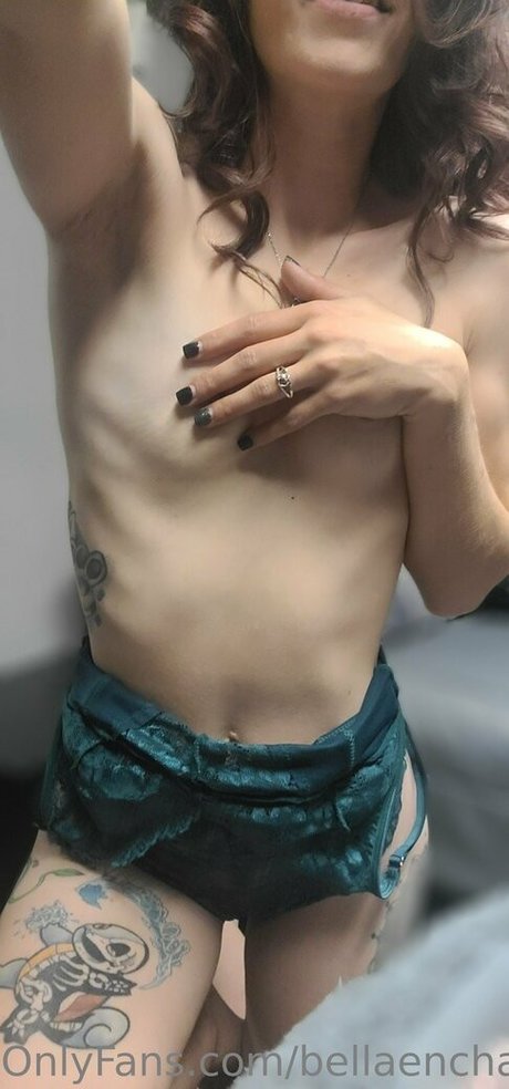 bellaenchantressxxx art actress pic