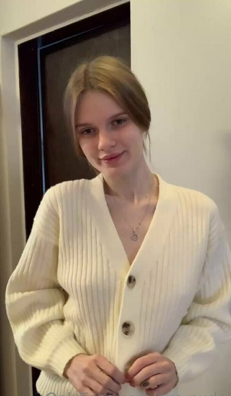 eva nude11 hot model archive