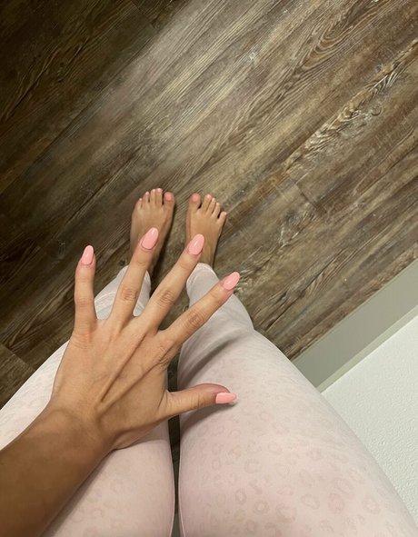 maandymore hd star gallery