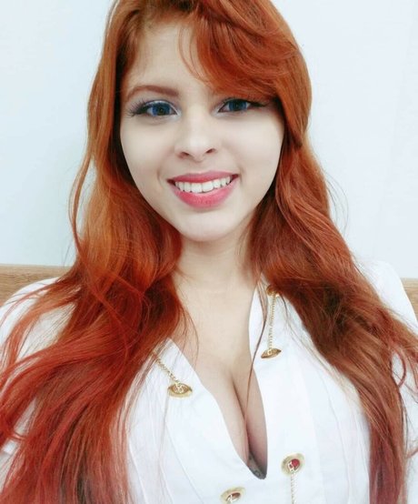 Julia chan model best pic