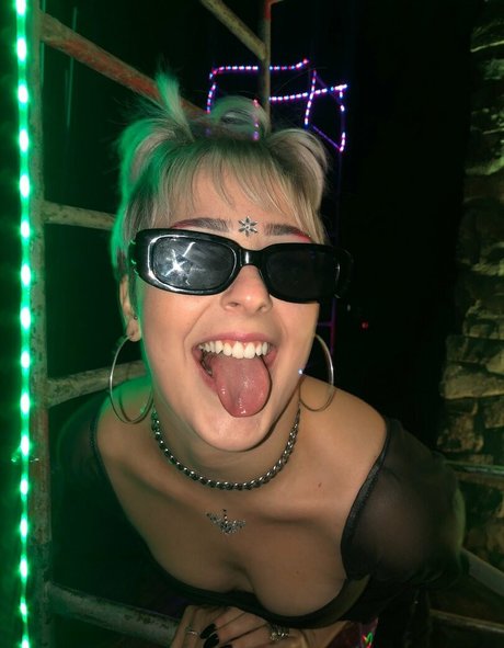 Madu Garbin star erotic archive