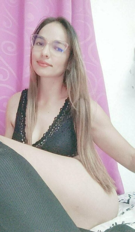 tyfany9 model perfect pics