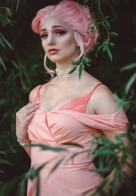 BloodyNyuu pornstar pretty photos