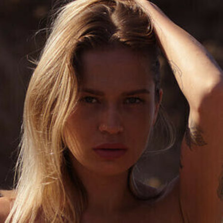 Rinata Eve porn star pic