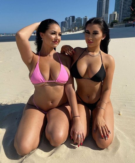 Anna Paul hot model galleries