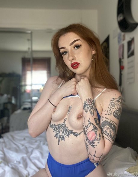 athenaaster sexy star photos