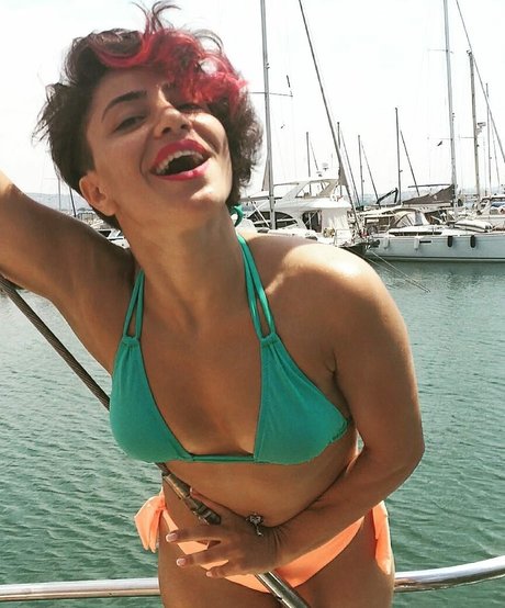 Serpil Cansz nice actress img