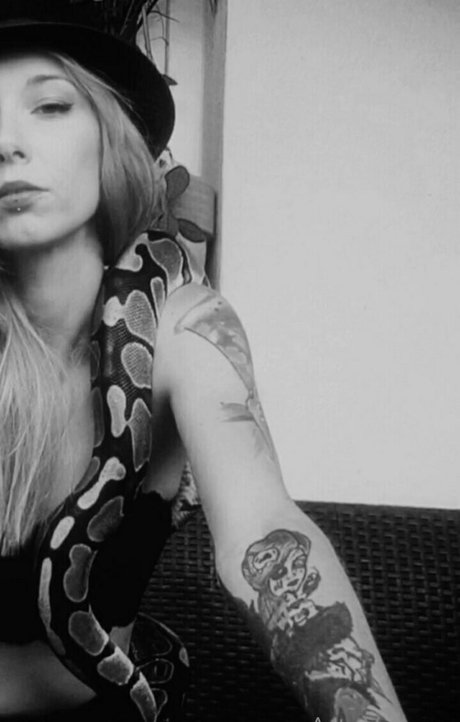 camping onlyfans art nude images