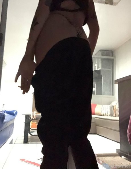 monalisawhoaa naked actress picture