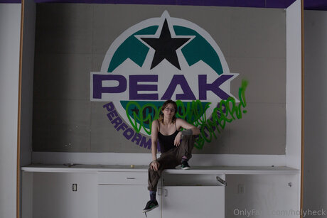 holyheck sexy star pictures