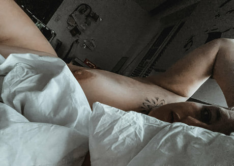 fatgirl fitgirl nude pornstar images