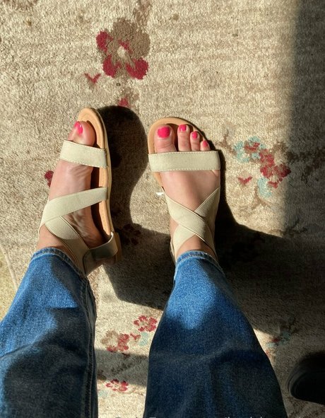 bikini nude onlyfans free photo