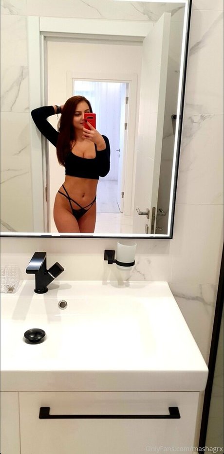 Mashagrx nice model img