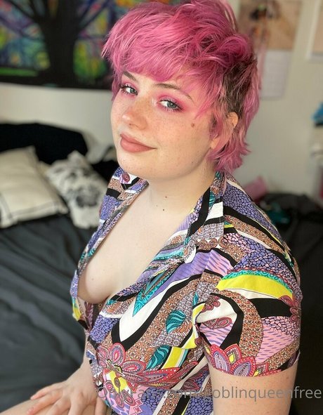 blonde college onlyfans nice pics