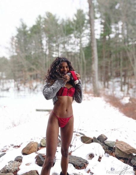 feliciathunnder high quality model picture