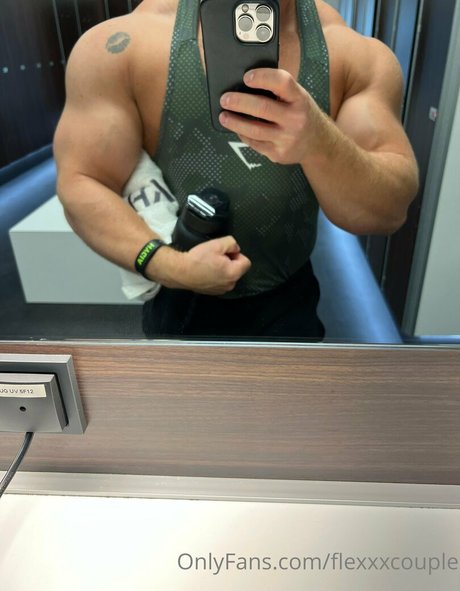 bodybuilder nude onlyfans free porn picture