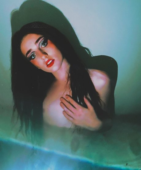 Venus Moorez high quality model picture