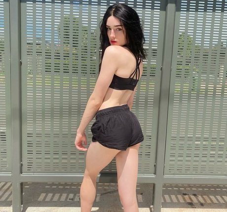 Venus Moorez actress image