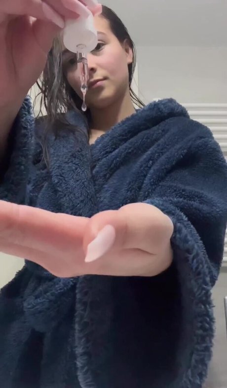 Daniela Derly pornographic actress pic