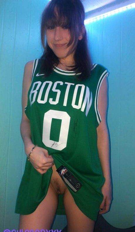 chlobodyyyvip porn actress images