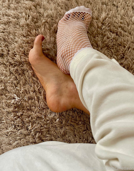 scarlettedn xxx star pics