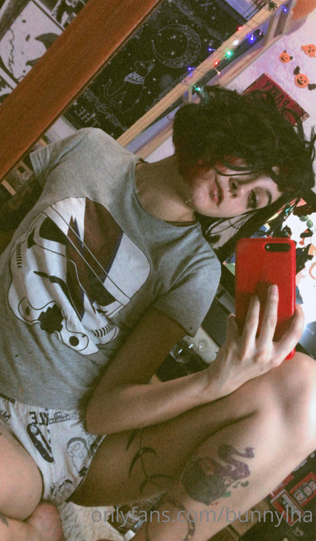 natural onlyfans hot naked picture