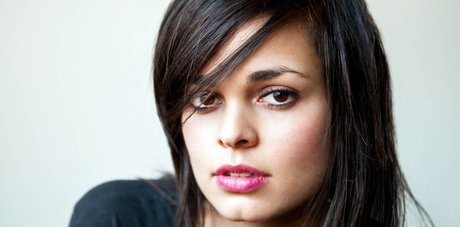 Lina Esco nice star img