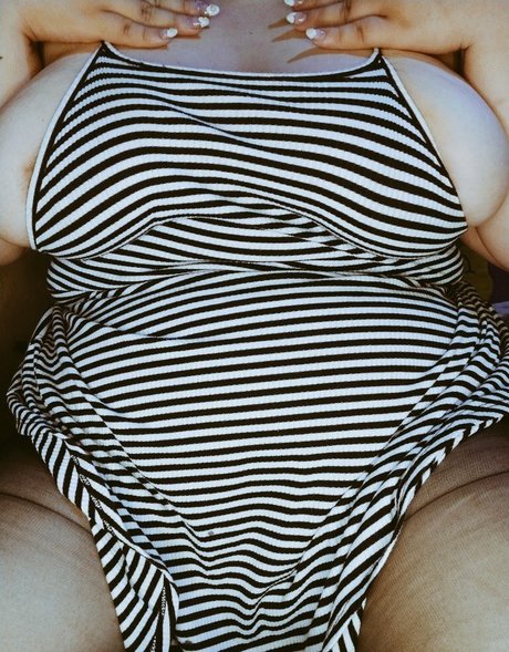 Moomochi hd actress pic