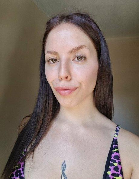 nenamalefica beautiful actress img