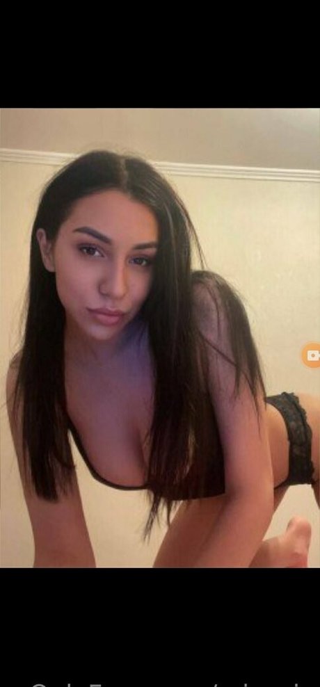 mia vip model erotic pictures