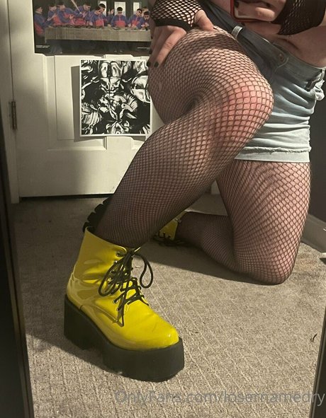 losernamedry hot pornstar photo