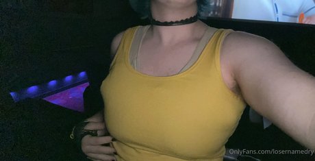 losernamedry model nude pic