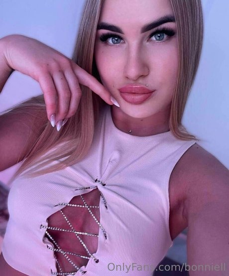 bonniell nudes pornstar galleries