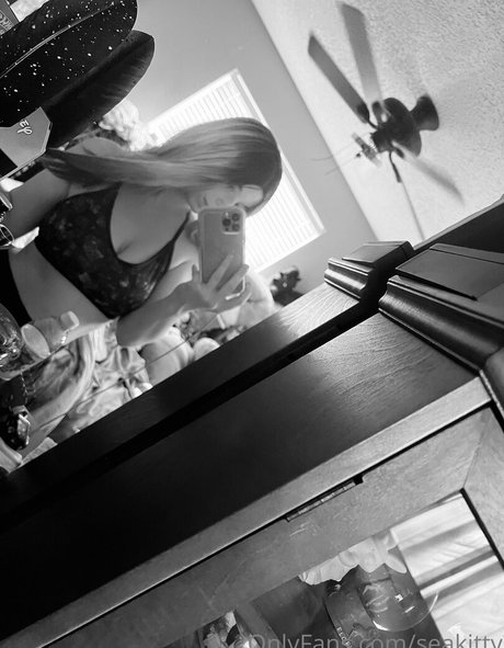 Seakitty model xxx pics