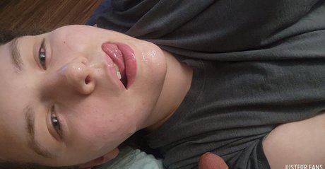 Swingerwanabe model sexy pic