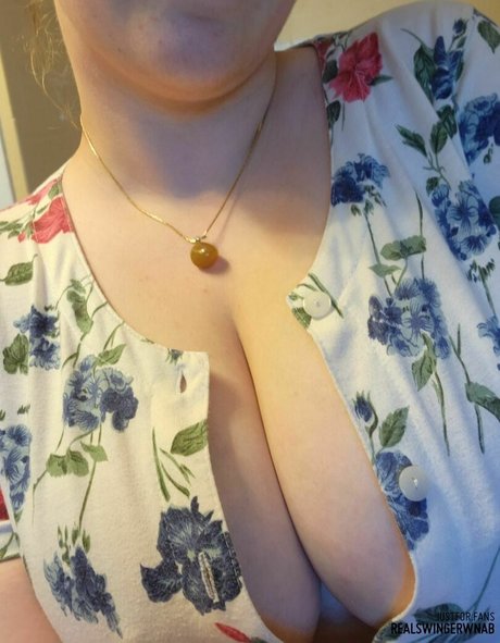 Swingerwanabe exclusive pornstar galleries