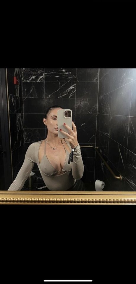 Kacia Kitch model art img